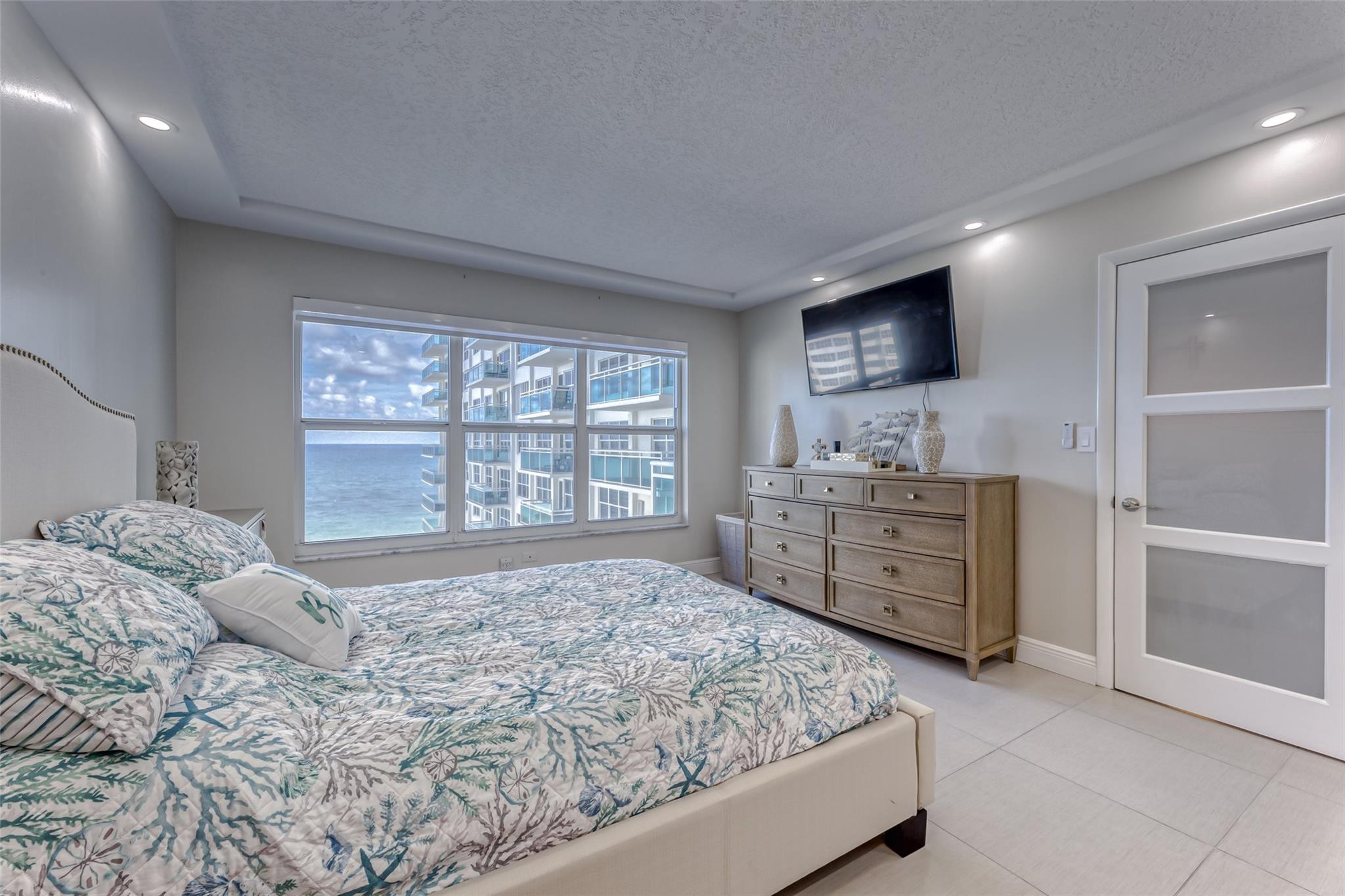3900 Galt Ocean Drive 712 — photo 5