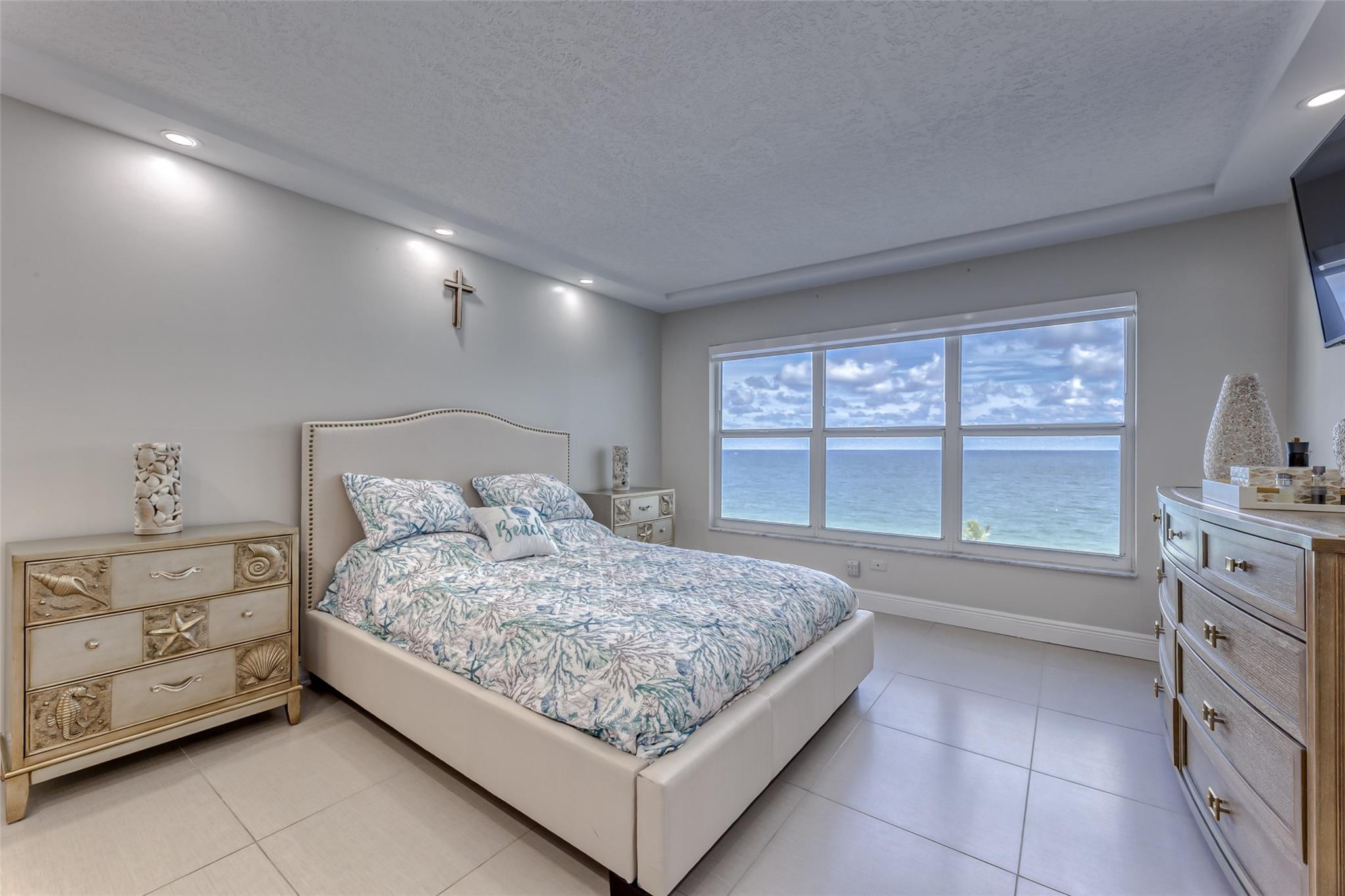 3900 Galt Ocean Drive 712