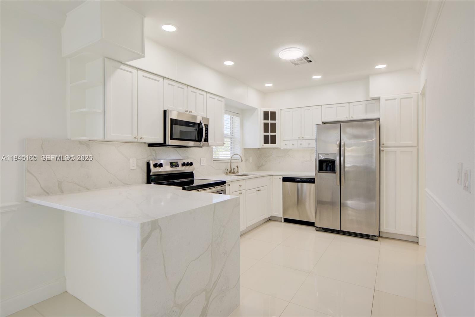 1627 Moffett Street, Hollywood, FL 33020 photo 9