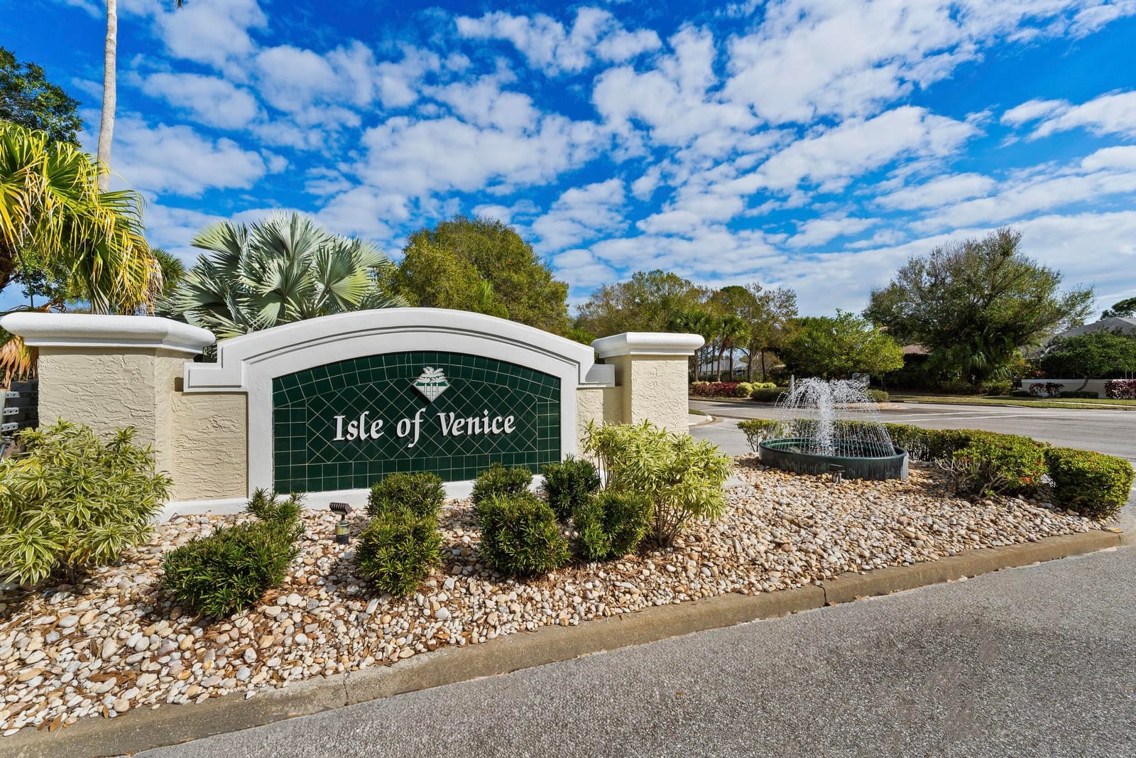649 NW San Remo Circle, Port St. Lucie, FL 34986
