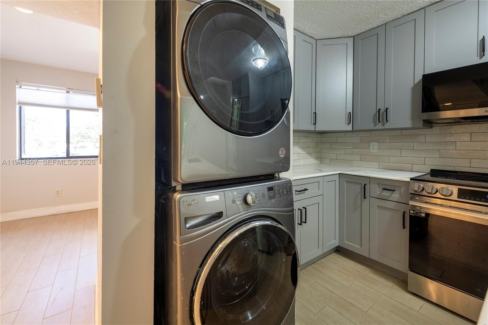 8019 NW 15th Manor 8019 — photo 11