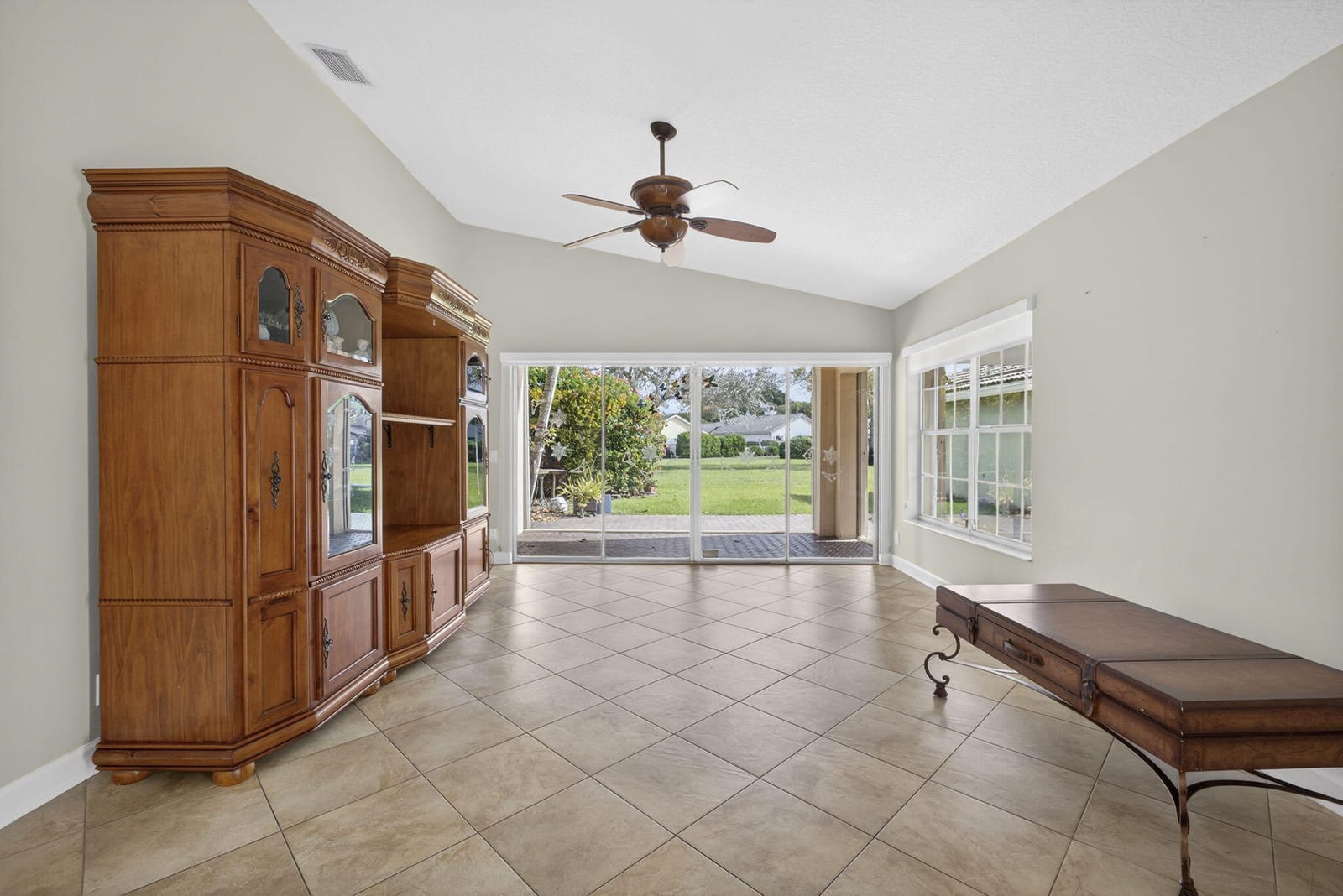 8888 Odell Drive, Boynton Beach, FL 33472 photo 12