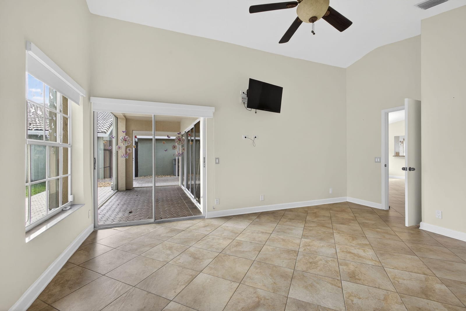 8888 Odell Drive, Boynton Beach, FL 33472 photo 23