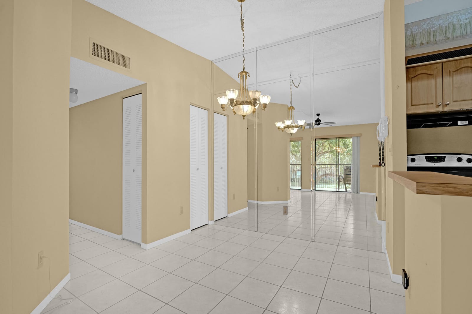 9933 N Belfort Circle 201, Tamarac, FL 33321 photo 15