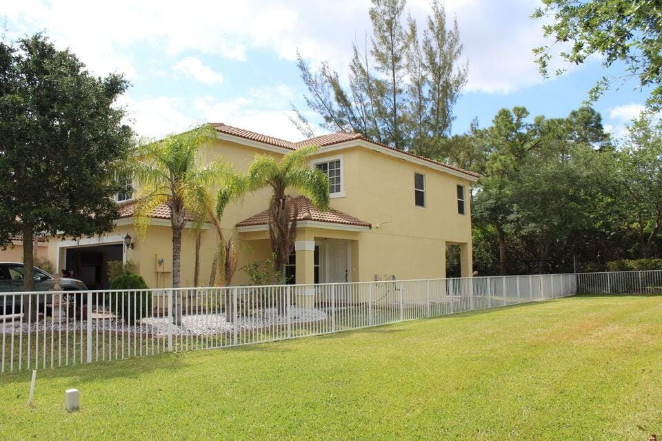 6498 Adriatic Way — photo 3