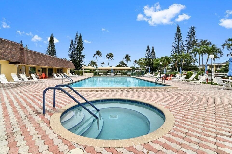1141 Boxwood Drive B, Delray Beach, FL 33445 photo 27
