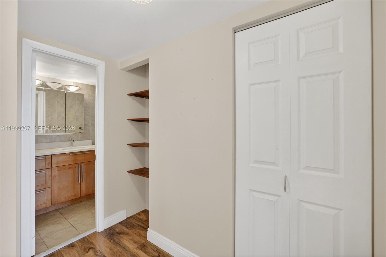 600 Three Islands Boulevard 1008, Hallandale Beach, FL 33009 photo 8
