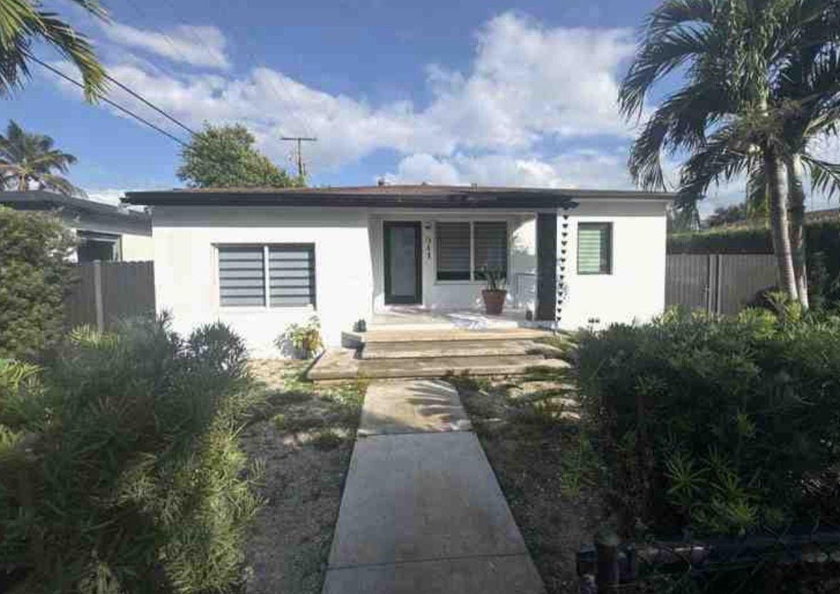 641 SW 35th Avenue, Miami, FL 33135
