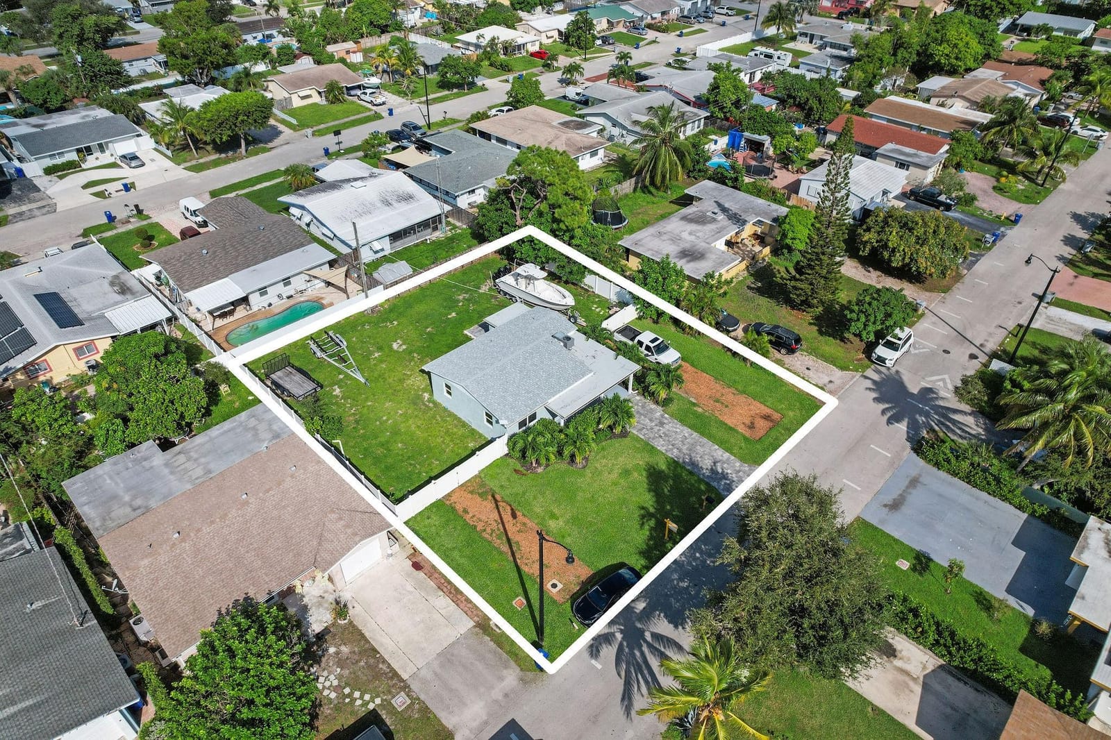 3761 NE 14th Avenue, Pompano Beach, FL 33064 photo 2