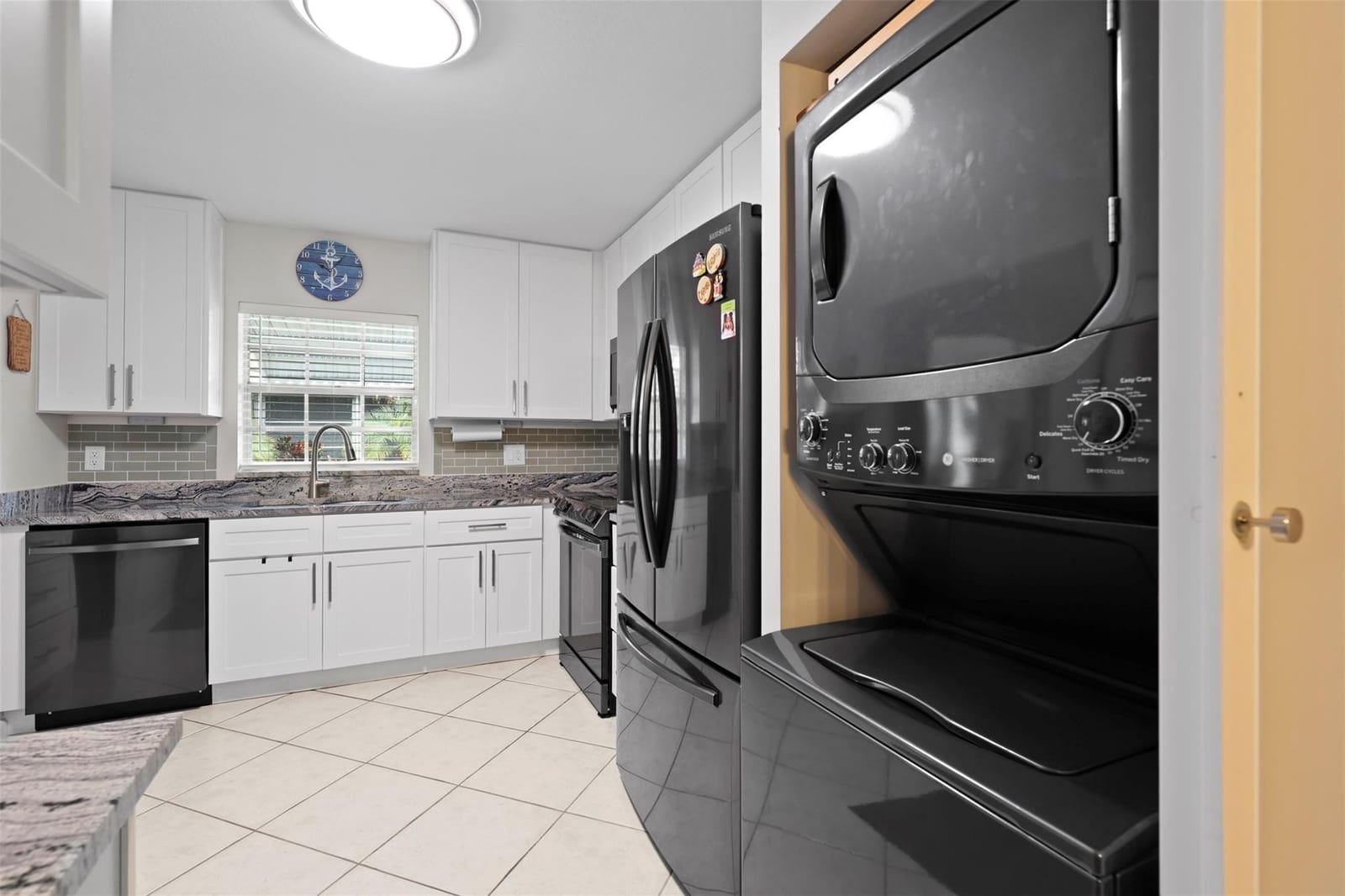 943 Savannas Point Drive D — photo 12
