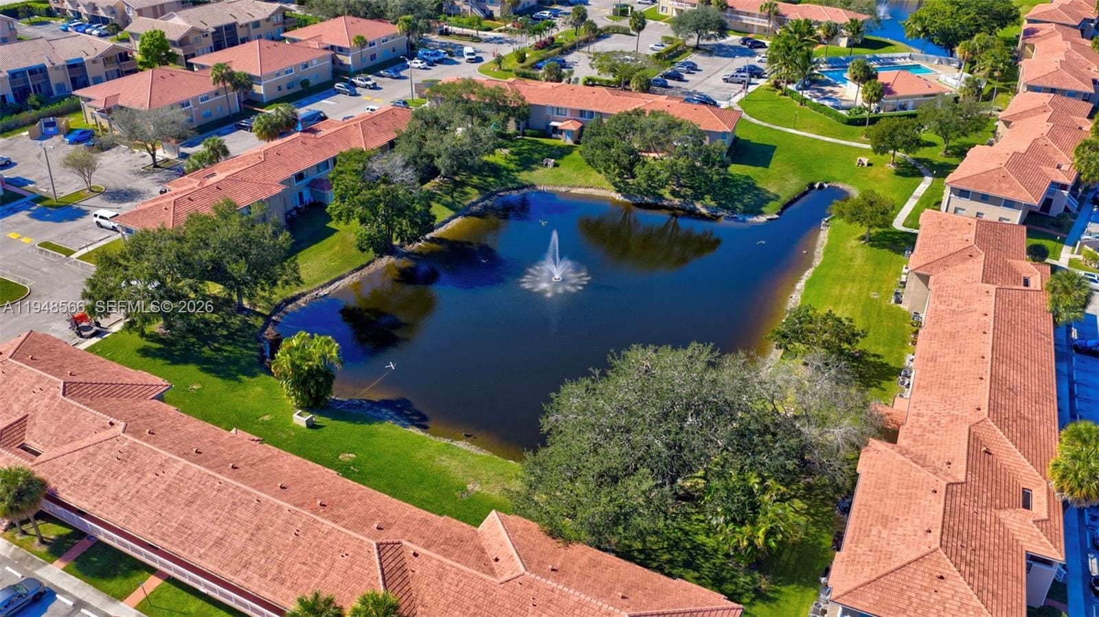 908 Twin Lakes Drive 8C, Coral Springs, FL 33071 photo 29