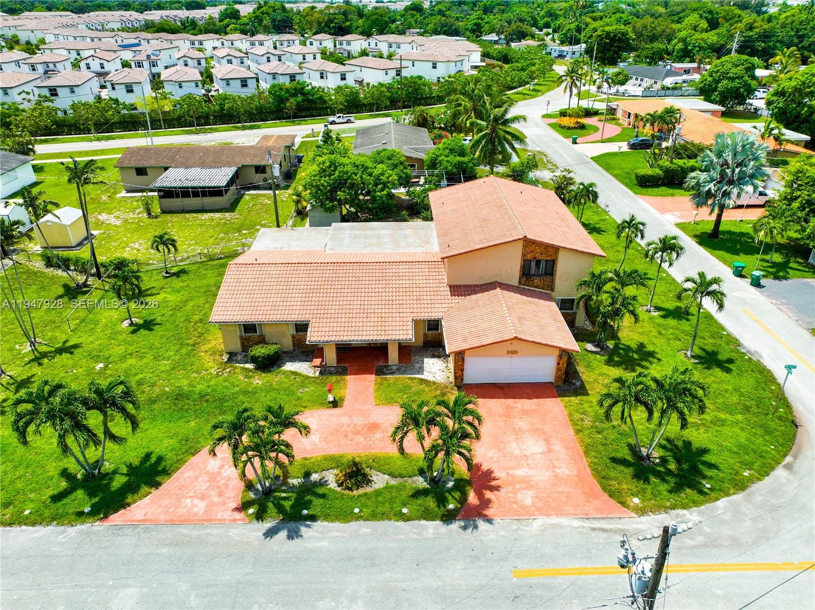 2420 NW 132nd Street, Miami, FL 33167 photo 3