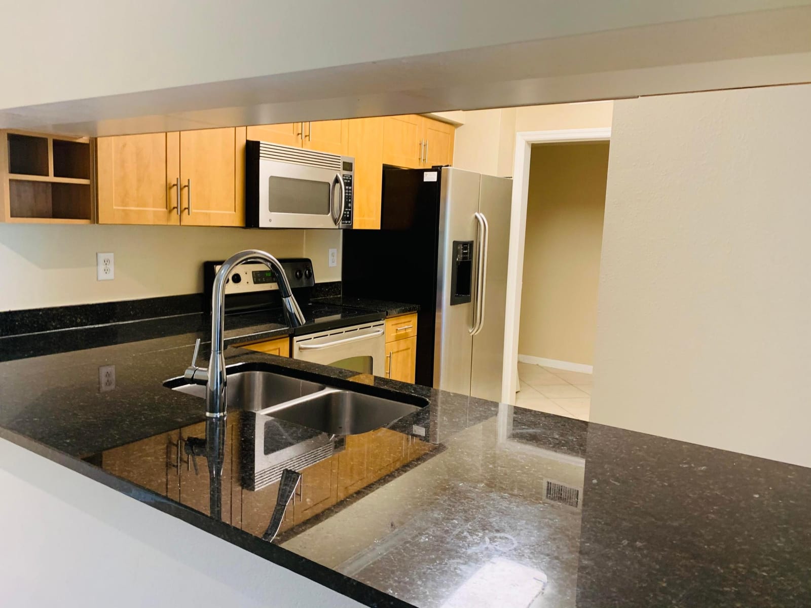 6521 Emerald Dunes Drive 307, West Palm Beach, FL 33411 photo 18