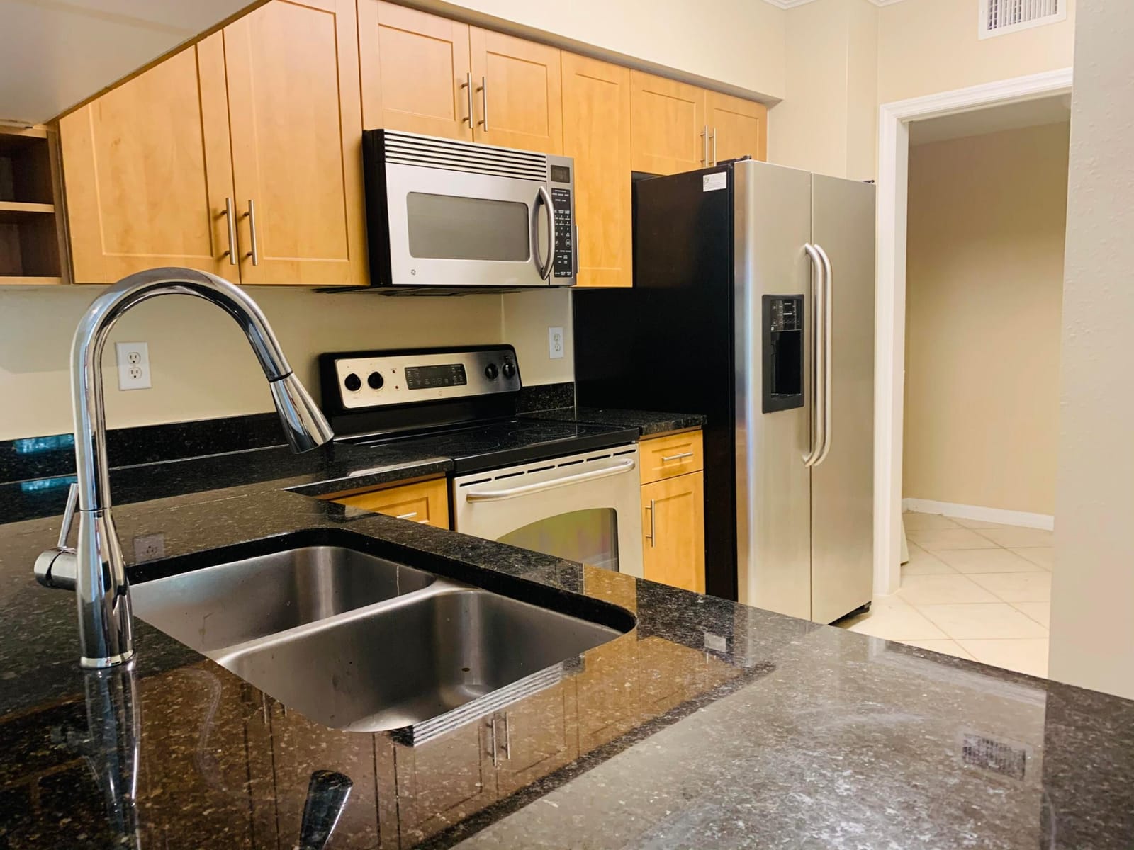 6521 Emerald Dunes Drive 307, West Palm Beach, FL 33411 photo 19