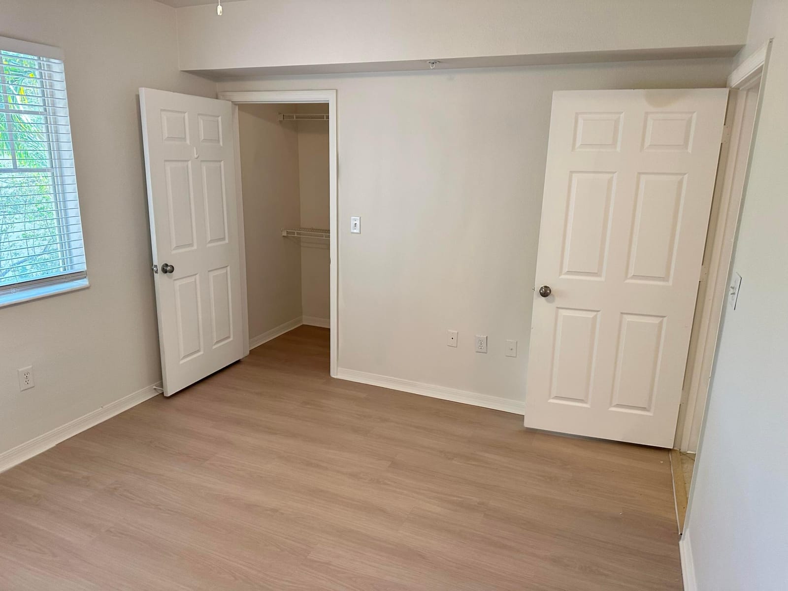 6521 Emerald Dunes Drive 307, West Palm Beach, FL 33411 photo 7