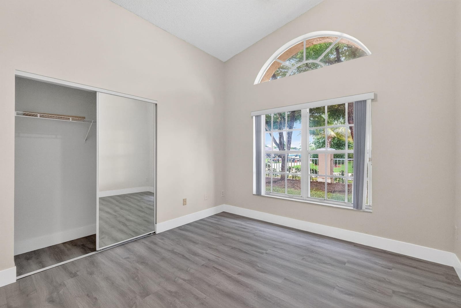 9910 Malvern Drive, Tamarac, FL 33321 photo 21