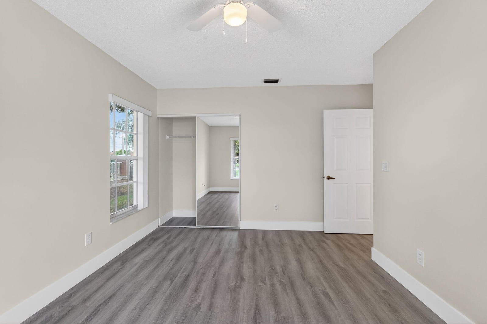 9910 Malvern Drive, Tamarac, FL 33321 photo 24