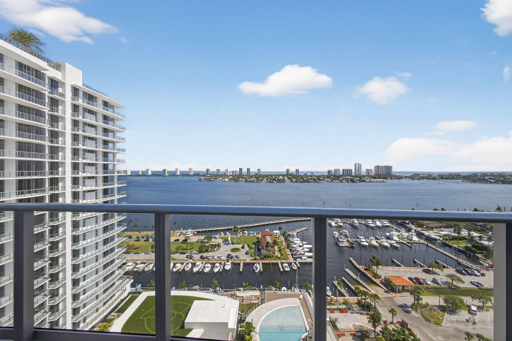 220 Lake Shore Drive 1906, Lake Park, FL 33403, Lake Park
