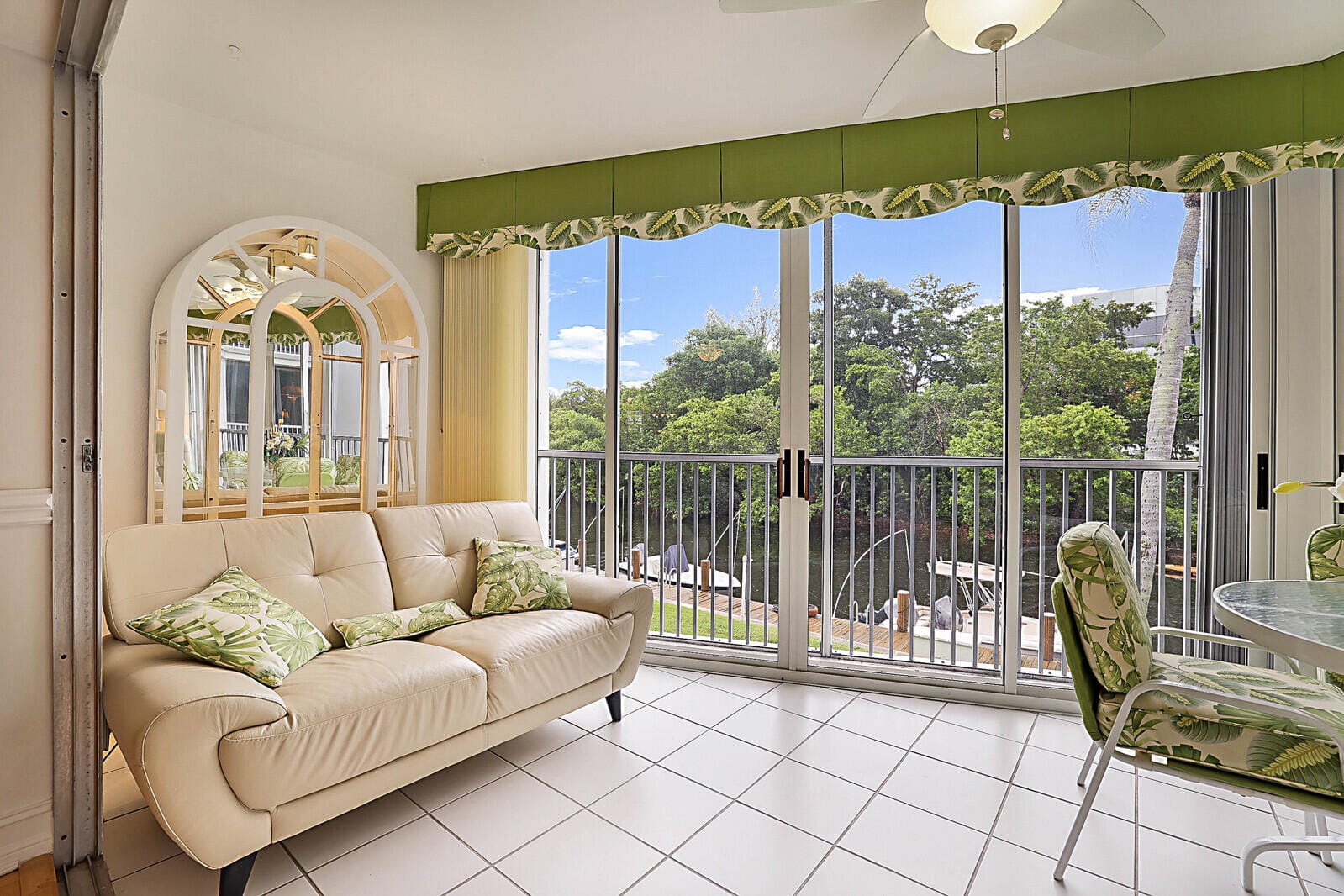 700 NE Harbour Terrace 2310 — photo 11