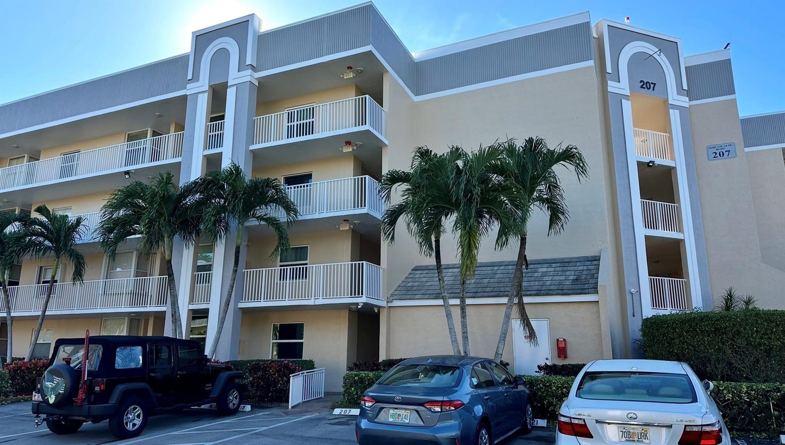 10382 NW 24th Place 107, Sunrise, FL 33322 photo 2