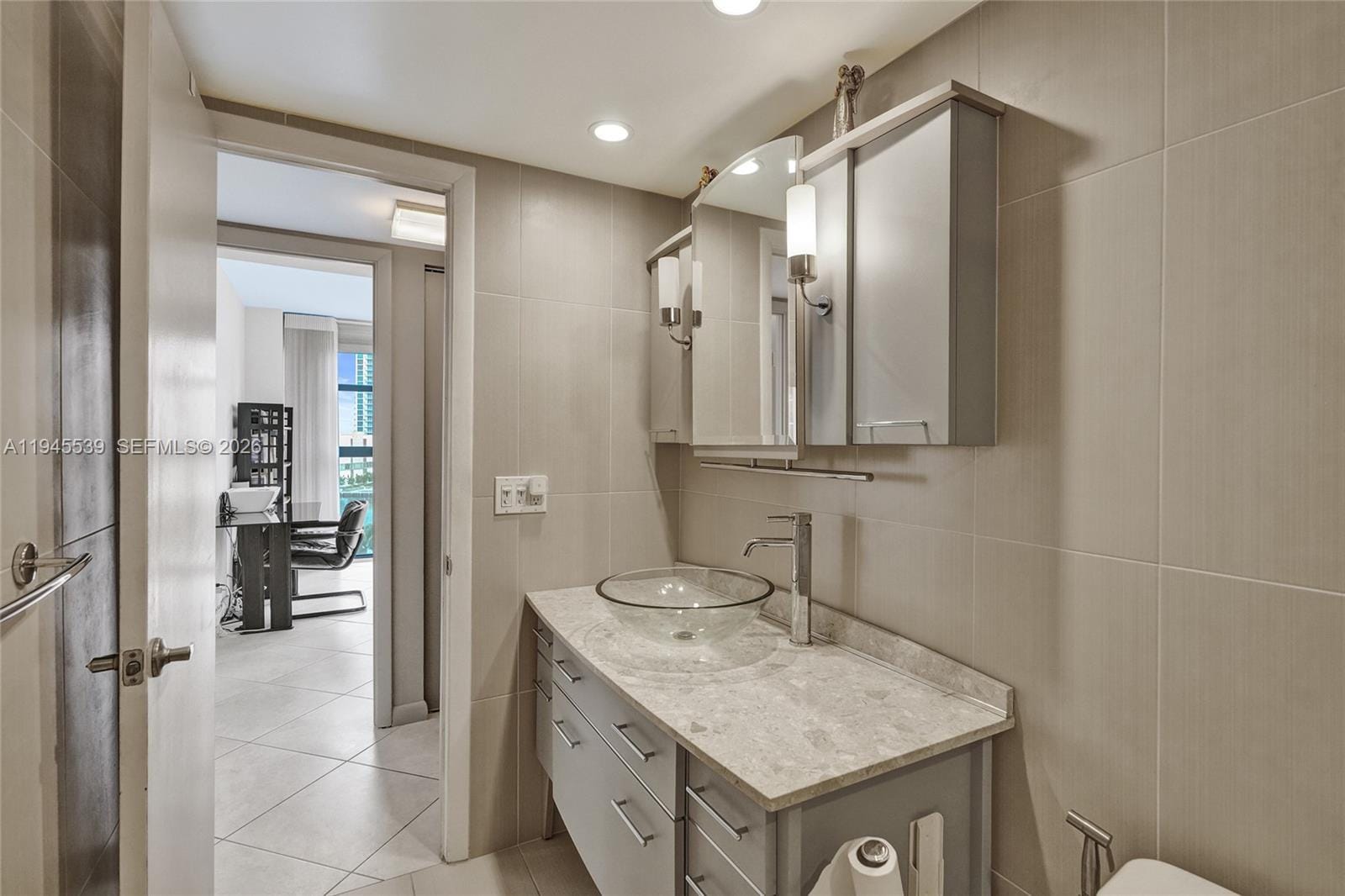 400 Leslie Drive 710, Hallandale Beach, FL 33009 photo 19