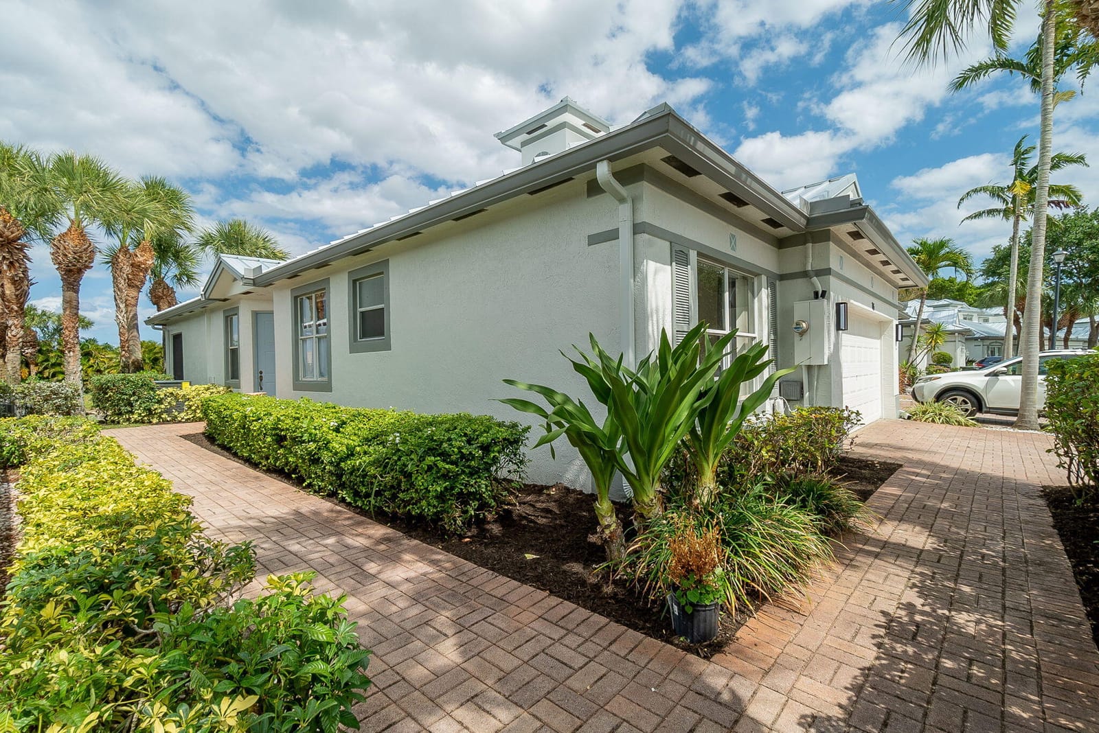 115 Coconut Key Lane — photo 2