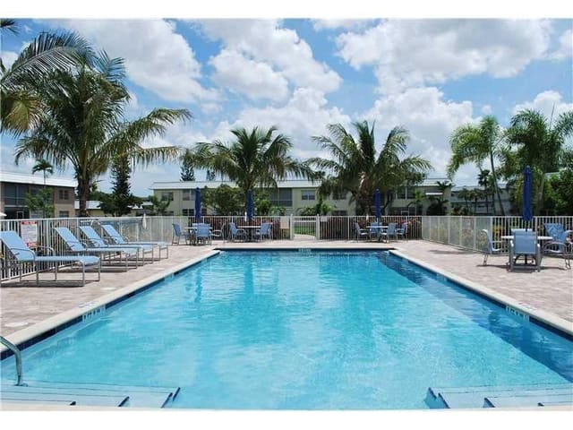 9788 Marina Boulevard 313, Sandalfoot South, Boca Raton, FL