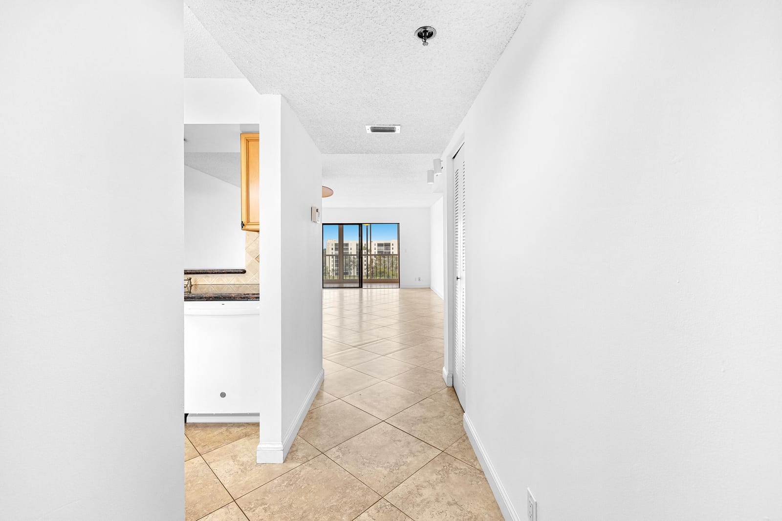 7380 S Oriole Boulevard 701, Delray Beach, FL 33446 photo 2