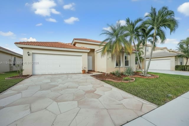 14125 S Cypress Cove Circle, sold in Poinciana Parc, Davie, FL