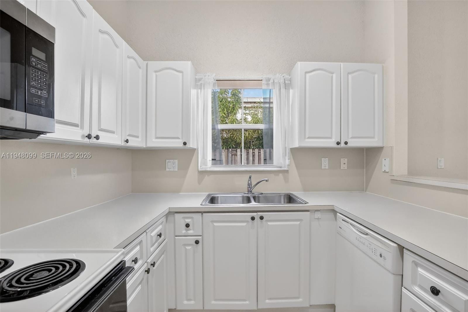 14125 S Cypress Cove Circle — photo 11
