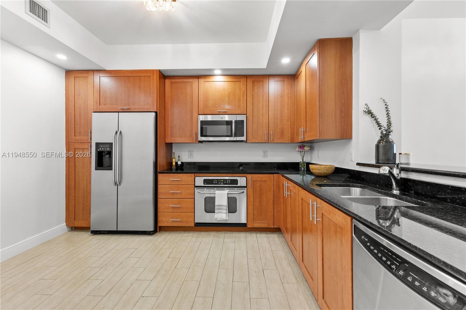 3340 NE 190th Street 908, Aventura, FL 33180 photo 3