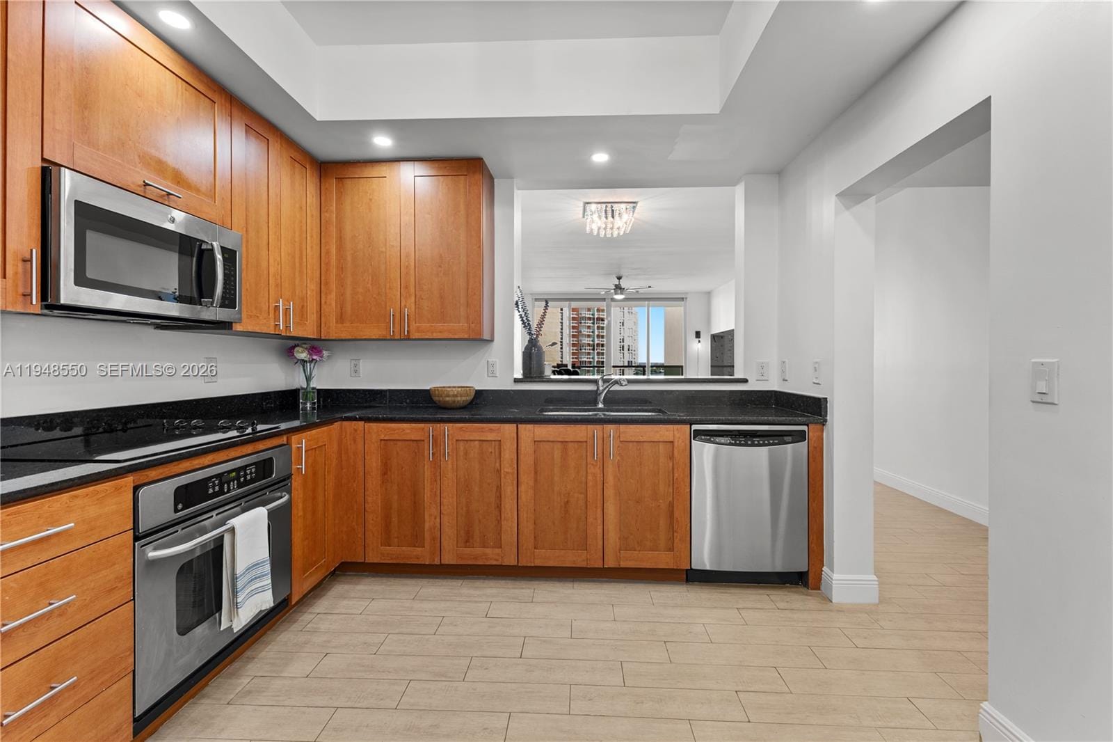 3340 NE 190th Street 908, Aventura, FL 33180 photo 7