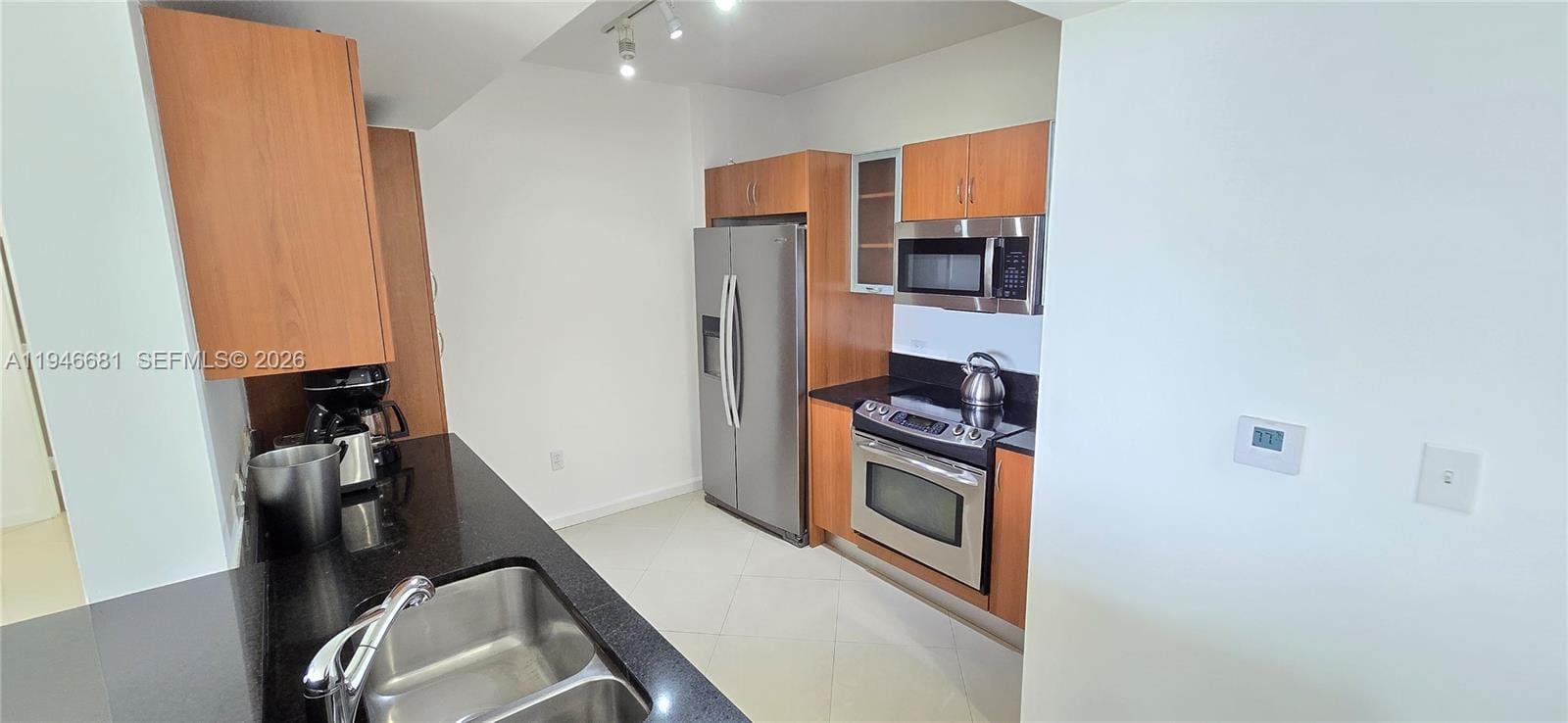 2775 NE 187th Street 506 — photo 12