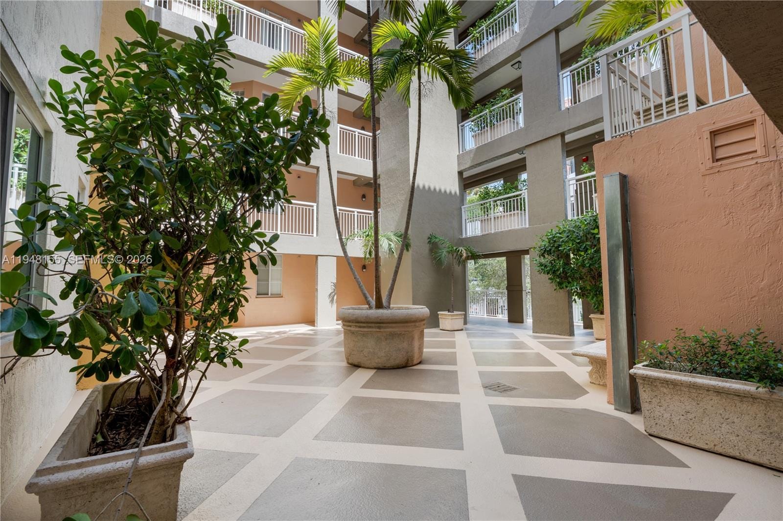 100 Meridian Avenue 216, Miami Beach, FL 33139 photo 8