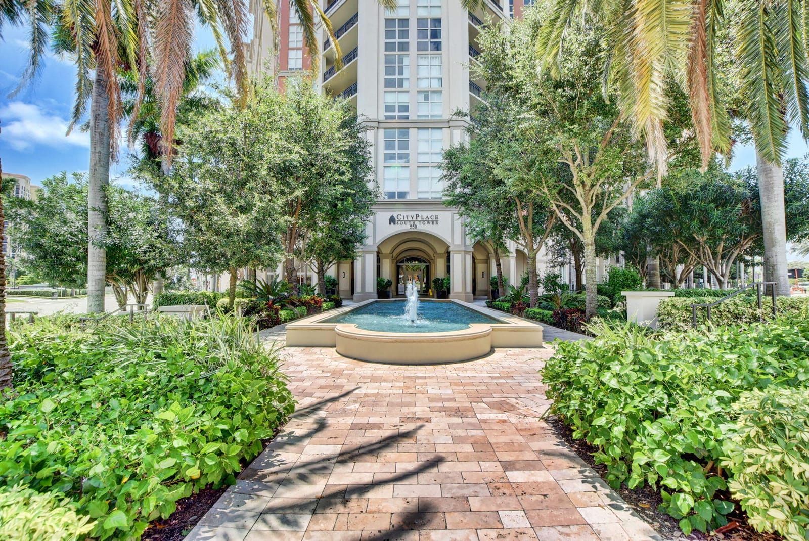 550 Okeechobee Boulevard Lph-07 — photo 2