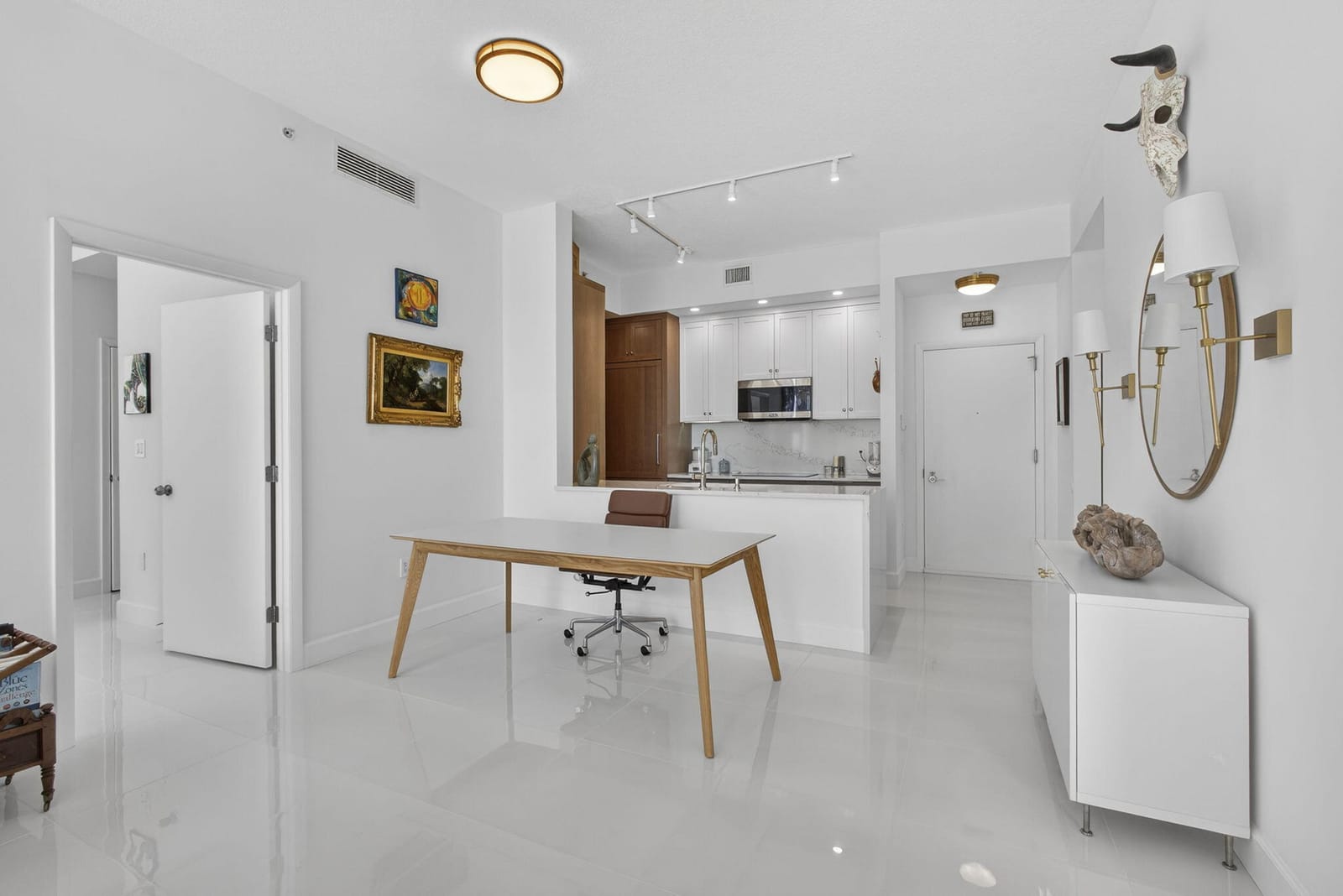 550 Okeechobee Boulevard Lph-07 — photo 8