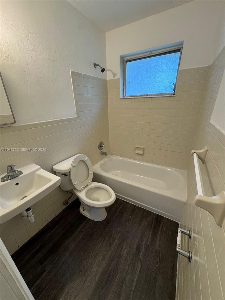 844 NW 18th Avenue — photo 9