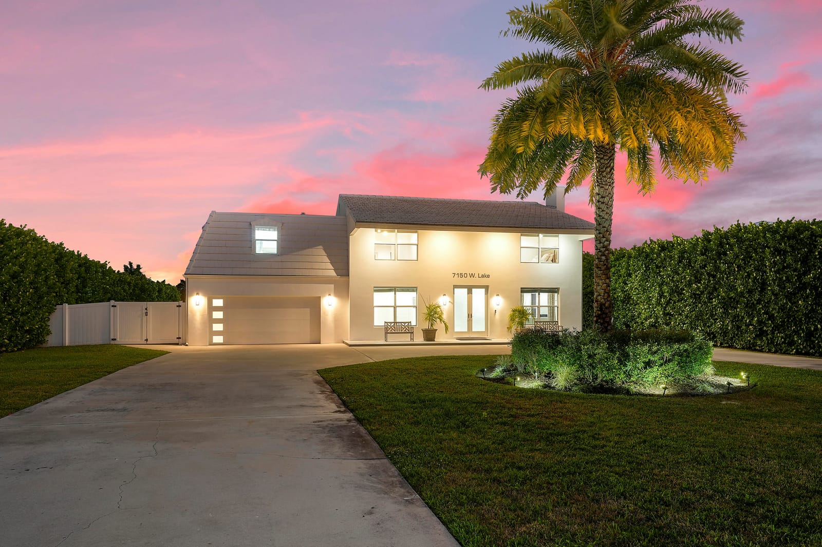 7150 W Lake Drive, Lake Clarke Shores, FL 33406