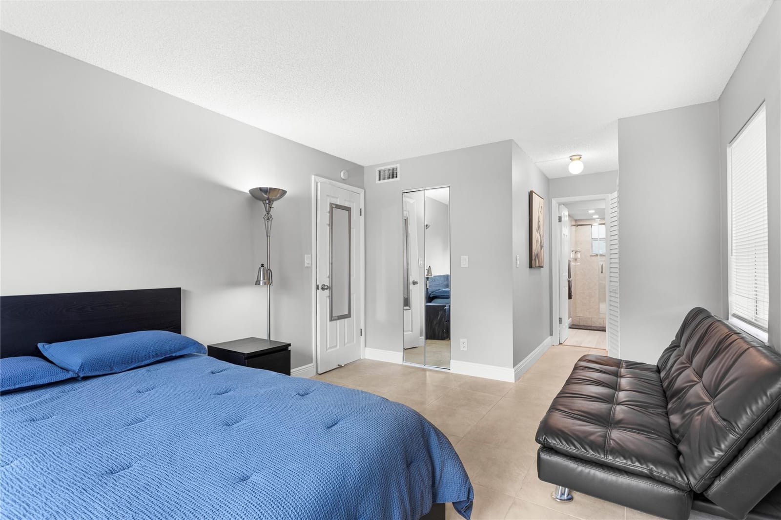 9700 Sunrise Lakes Boulevard 101 — photo 11