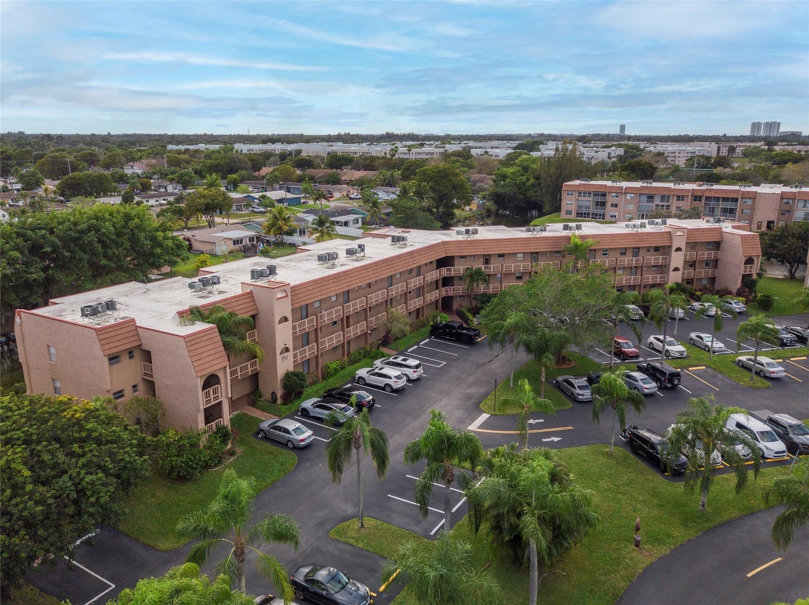 9700 Sunrise Lakes Boulevard 101, Sunrise, FL 33322 photo 17