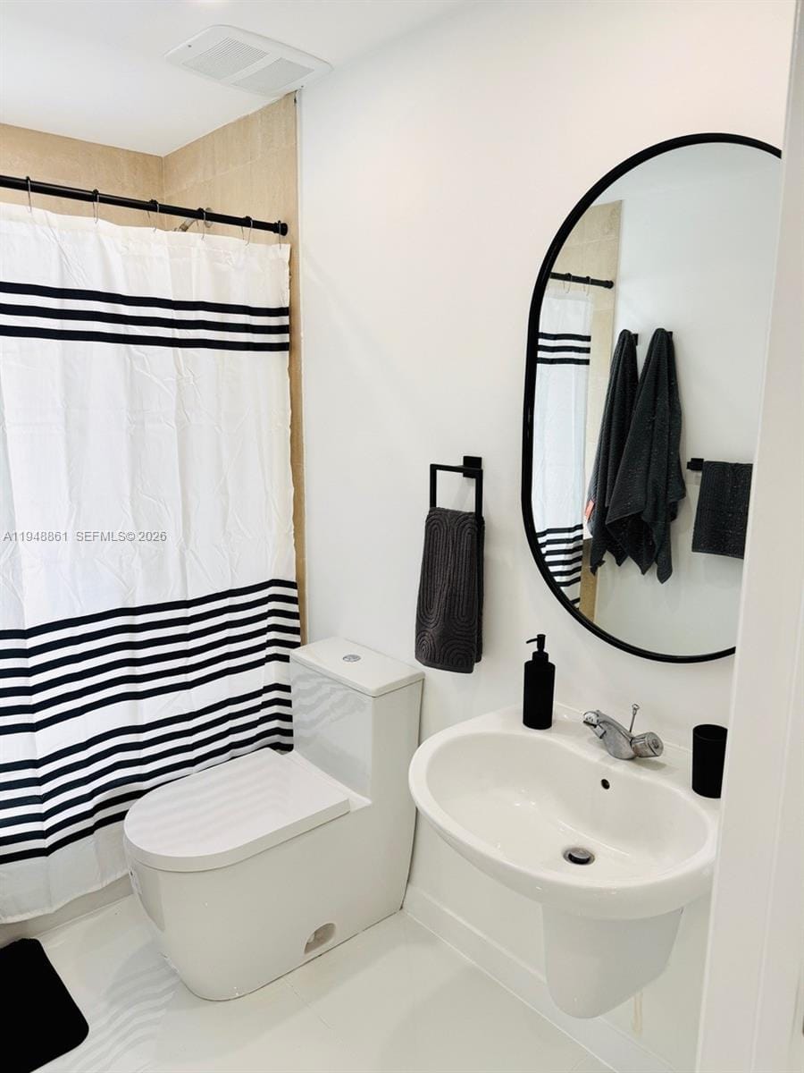 7700 Collins Avenue 5, Miami Beach, FL 33141 photo 13
