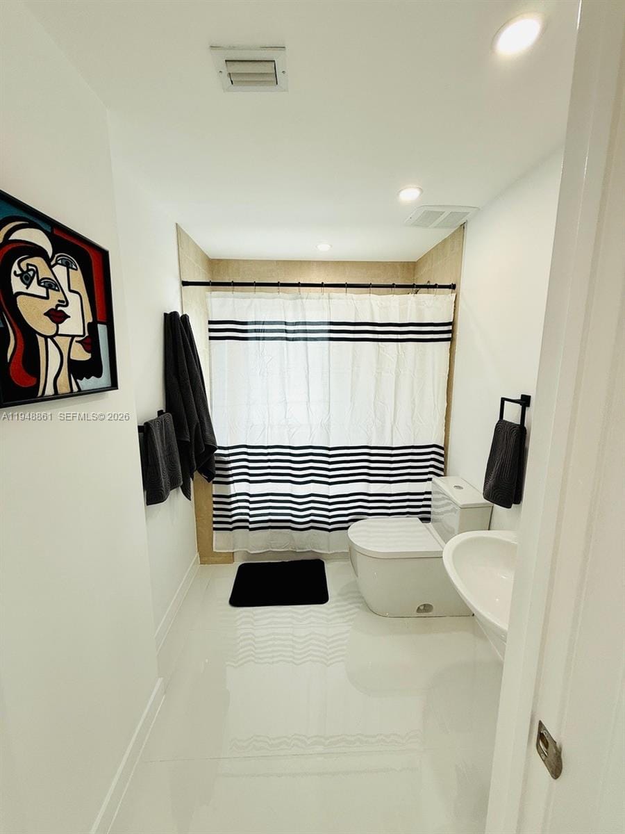 7700 Collins Avenue 5, Miami Beach, FL 33141 photo 14