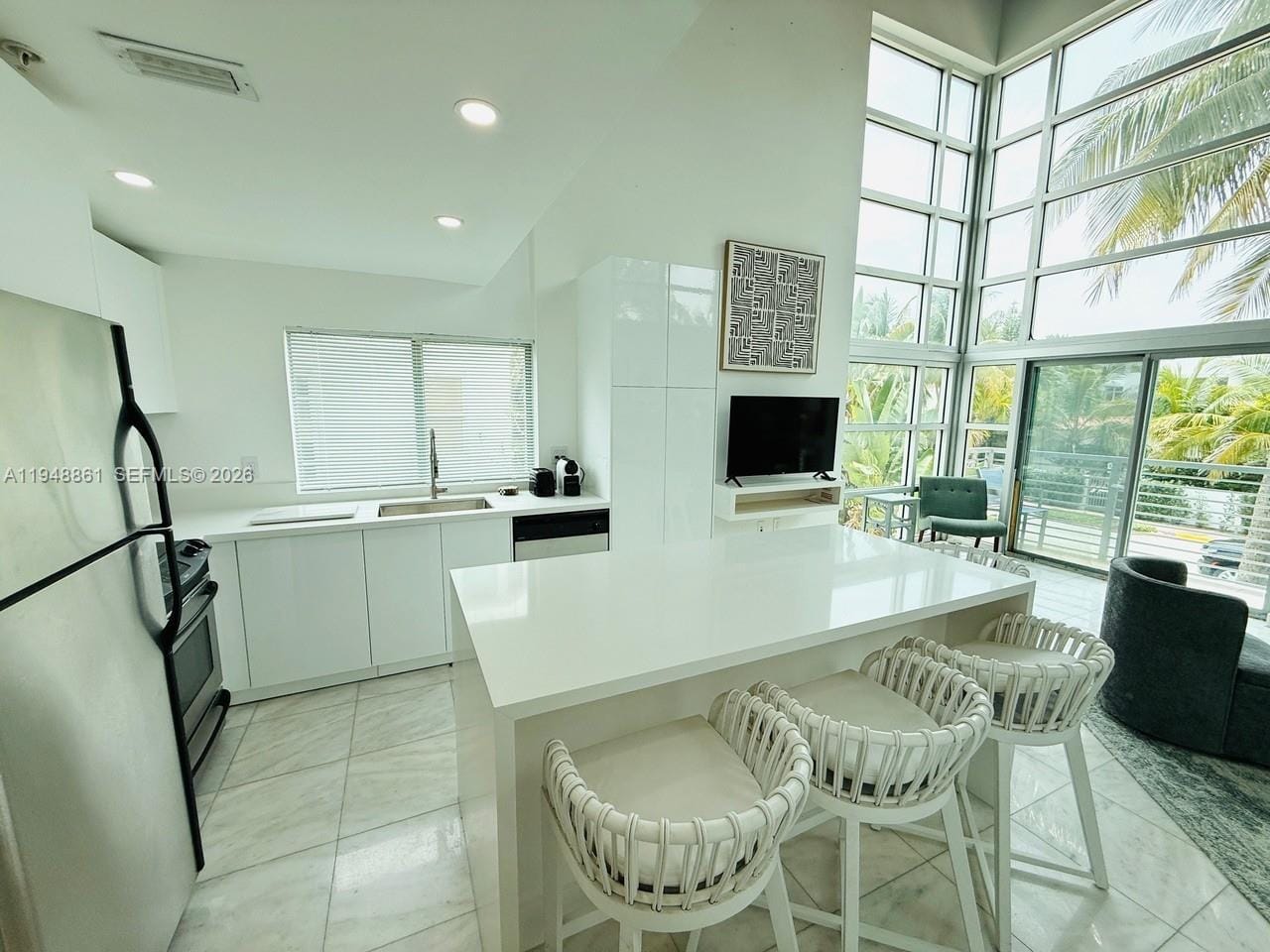 7700 Collins Avenue 5 — photo 6