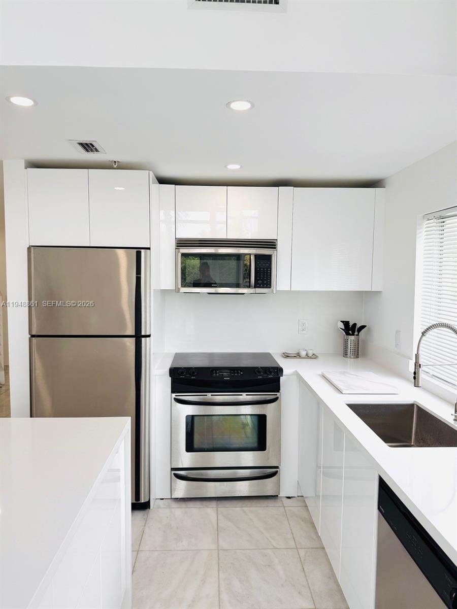 7700 Collins Avenue 5 — photo 8