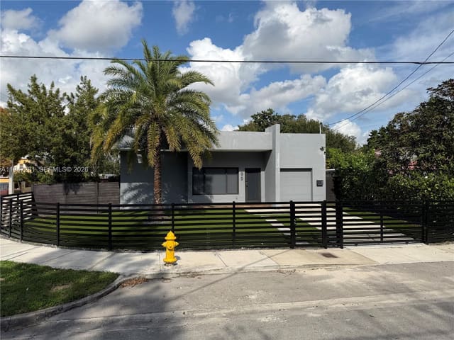 95 NW 52nd Street, sold in Railway Shops Addn 2nd Am, Miami, FL