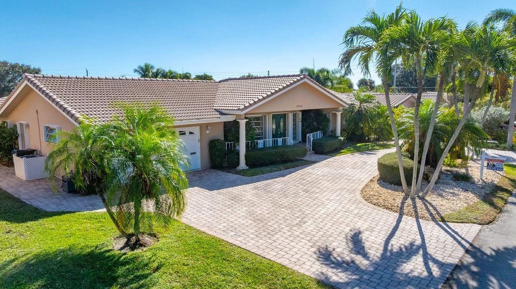 3920 NE 27th Avenue, Lighthouse Point, FL 33064 photo 5
