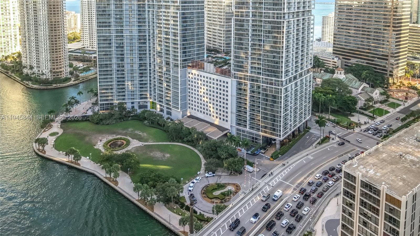 475 Brickell Avenue 4215 — photo 3