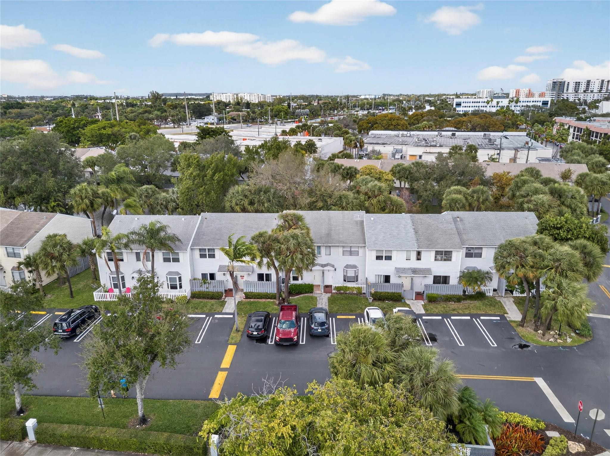 127 SW 3rd Street 127, Pompano Beach, FL 33060
