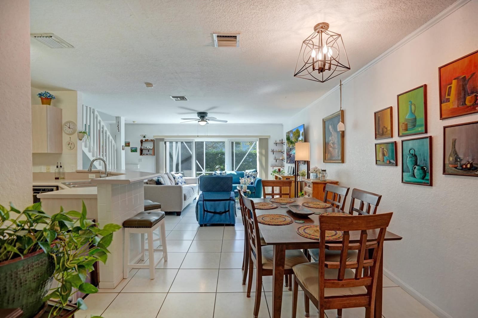 8964 NW 38th Drive 8964 — photo 4