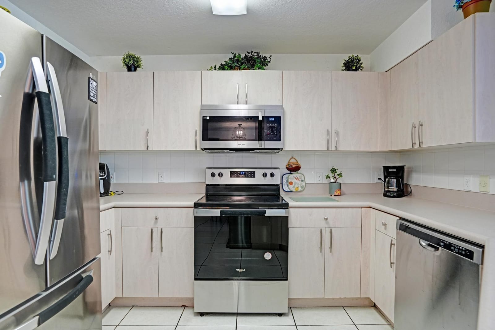 8964 NW 38th Drive 8964 — photo 7